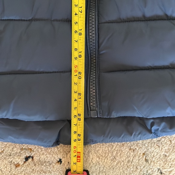 Spyder Puffy Jacket - So warm, perfect condition ✨ - Picture 7 of 9